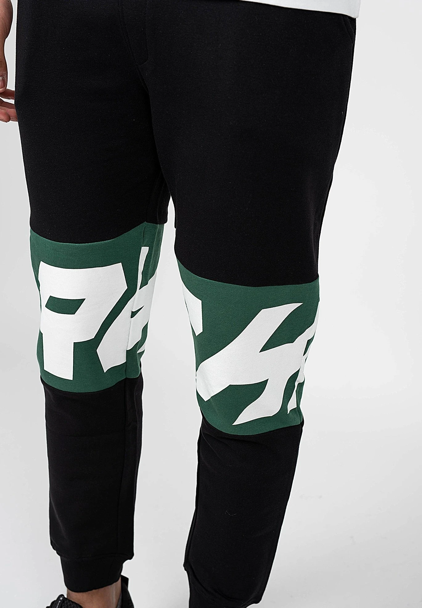 John Richmond Sport- Pantalones Deportivos - Schwarz 6 John Richmond Sport- Pantalones Deportivos - Schwarz - Imagen 4