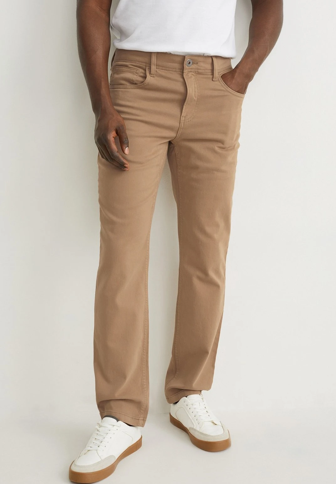 Pantalones - Light Brown 3 Pantalones - Light Brown
