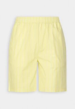 BRAVE SOUL Shorts - Citrus/White -Solid Ventas ef4c4c646b5142c3b01b6820d59a1b60