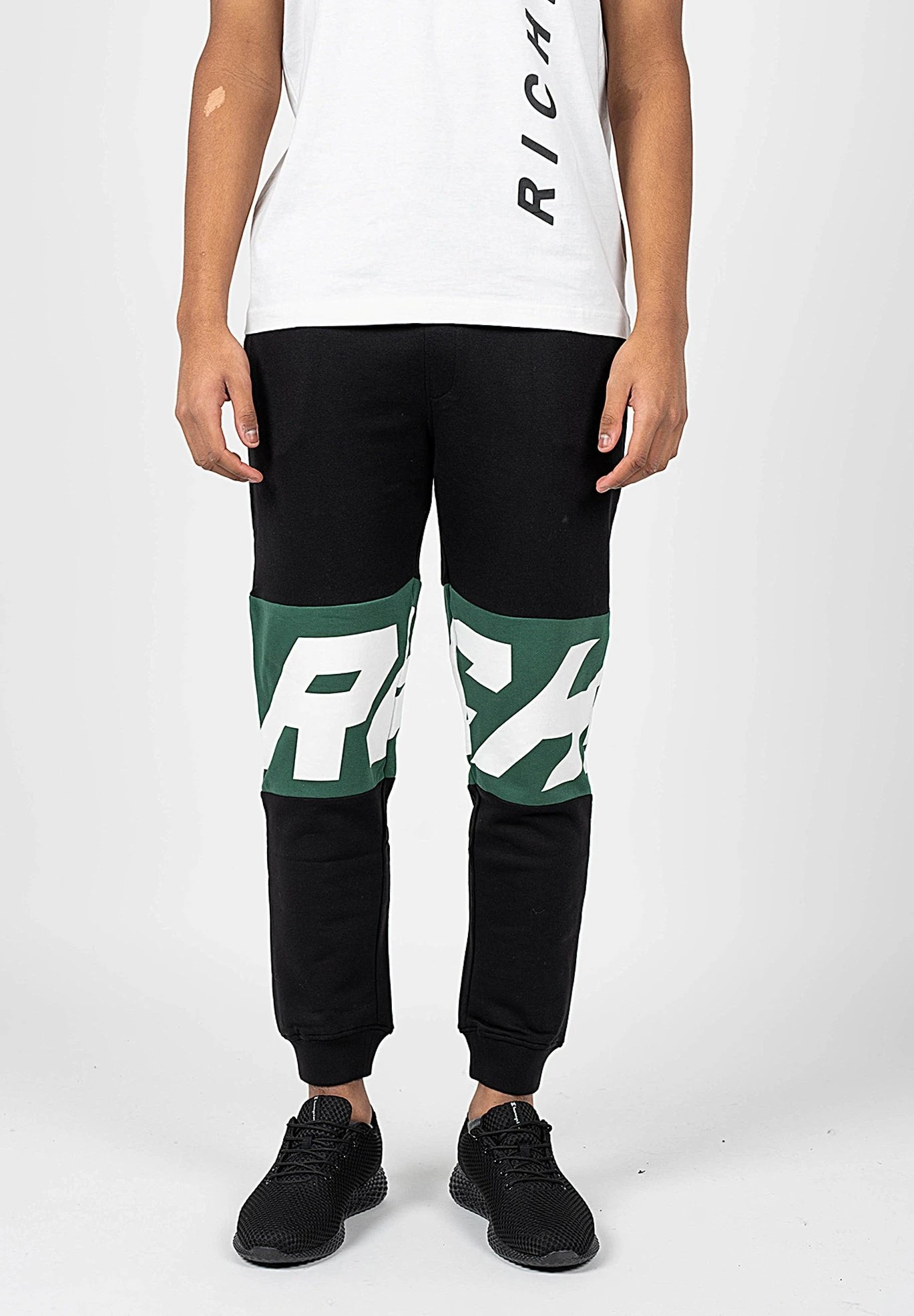 John Richmond Sport- Pantalones Deportivos - Schwarz 3 John Richmond Sport- Pantalones Deportivos - Schwarz