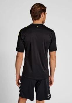 Hummel Core Xk- Camiseta Estampada - Black Blazing Yellow -Solid Ventas f55e5c50cf02466bb68fdcb27c35c070