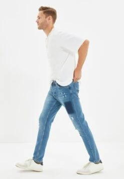 Trendyol Vaqueros Boyfriend - Navy Blue 11 Trendyol Vaqueros Boyfriend - Navy Blue -Solid Ventas f84ce7a1c5094f8d81db872ee90ccc13