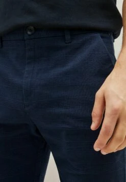 Next Check- Pantalones Chinos - Navy Blue Tonal Check 11 Next Check- Pantalones Chinos - Navy Blue Tonal Check -Solid Ventas f8d7c17e73a9418baabb0d3b0a14bccf